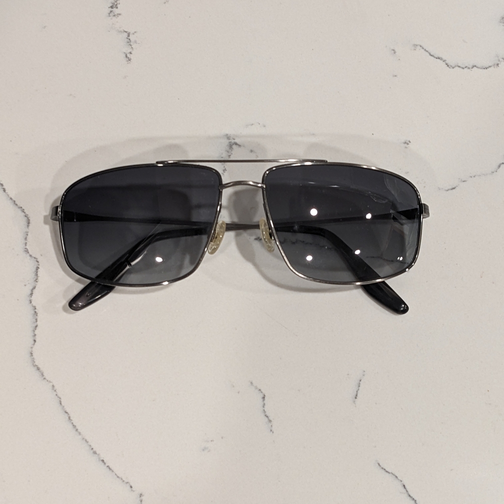 Stylish Black Aviator Sunglasses (Barton Perreira)